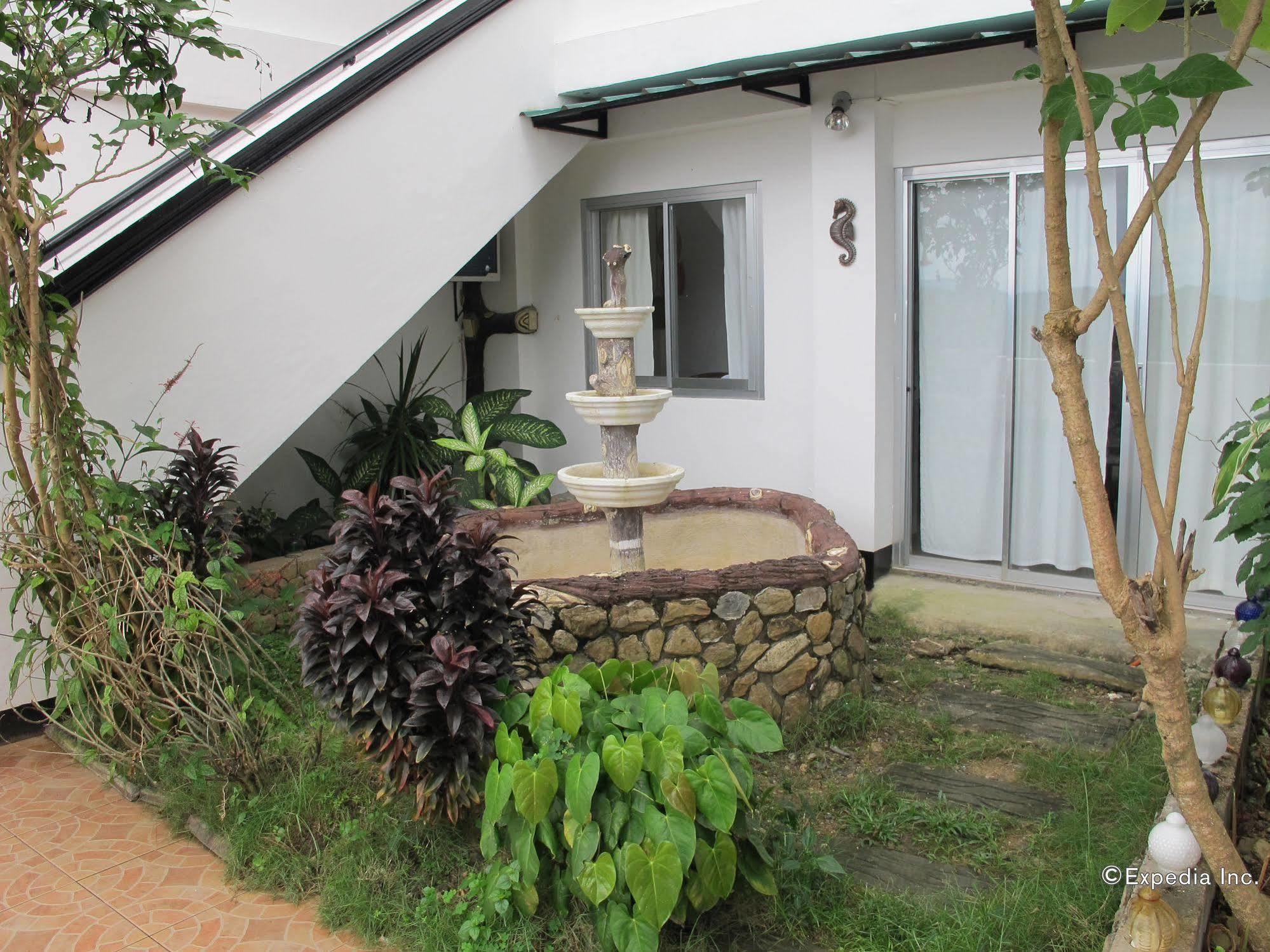 Seahorse Villa Puerto Galera Exterior foto